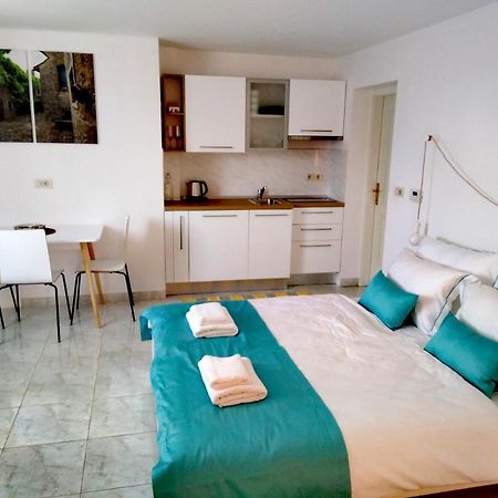 Olive Tree Apartments Umago Exterior foto